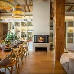 Backflip - Ovo Network Apartment
