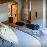 Backflip - Ovo Network Apartment *
